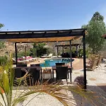 Sol Y Monte לינה וארוחת בוקר 4*