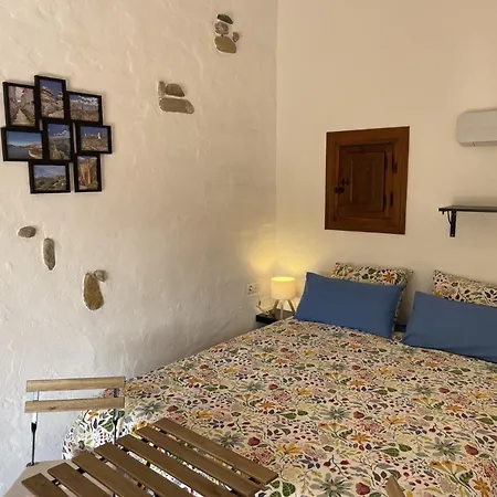 Sol Y Monte Bed & Breakfast *