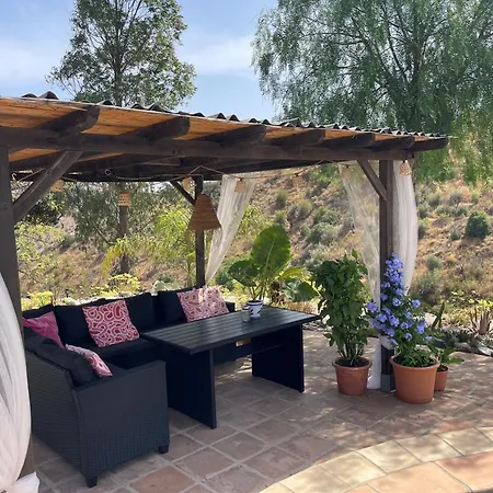 Sol Y Monte Bed & Breakfast